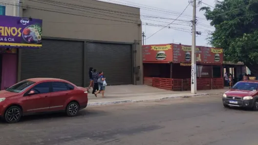 Galpão/Depósito/Armazém à venda, 334m² no Jardim Tiradentes, Aparecida de Goiânia