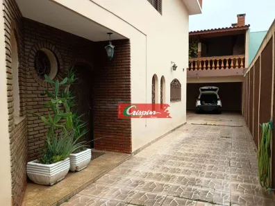 Sobrado com 5 Quartos à venda, 300m² no Jardim Vila Galvão, Guarulhos