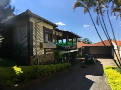 Casa com 3 Quartos à venda, 492m² no Brasiléia, Betim