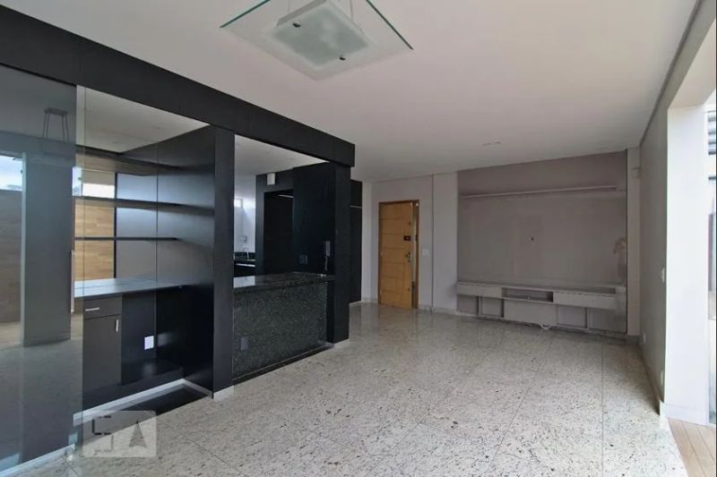 Apartamento com 3 quartos — Sagrada Família, Belo Horizonte