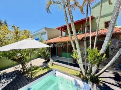 Casa com 4 Quartos à venda, 127m² no Canasvieiras, Florianópolis