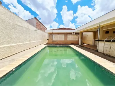 Casa com 3 Quartos para alugar, 307m² no Presidente Médici, Ribeirão Preto
