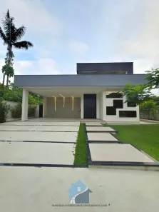 Casa com 4 Quartos à venda, 700m² no Ponta Negra, Manaus