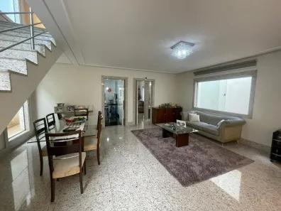 Casa com 4 Quartos à venda, 353m² no Santa Tereza, Belo Horizonte