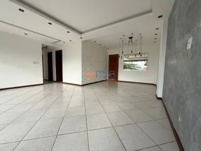 Apartamento com 3 Quartos à venda, 120m² no Cavaleiros, Macaé