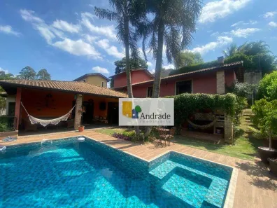 Casa de Condomínio com 3 Quartos à venda, 303m² no Jardim Indaiá, Embu das Artes