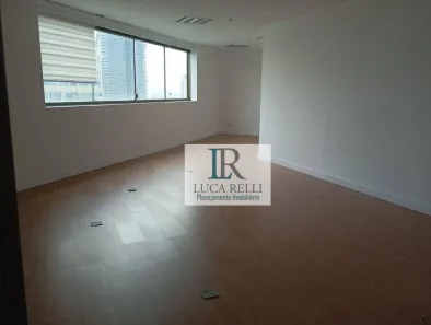Sala Comercial para alugar, 59m² no Dezoito do Forte Empresarial/Alphaville., Barueri