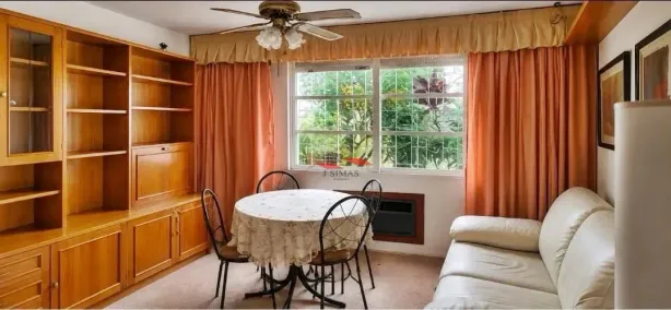 Apartamento com 2 Quartos à venda, 57m² no Cristal, Porto Alegre