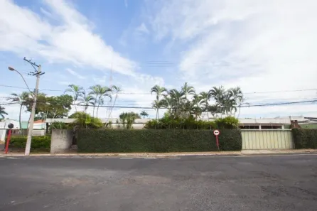 Casa com 4 Quartos à venda, 354m² no Jardim Primavera, Araraquara