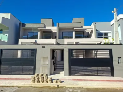 Sobrado com 3 Quartos à venda, 165m² no Ressacada, Itajaí
