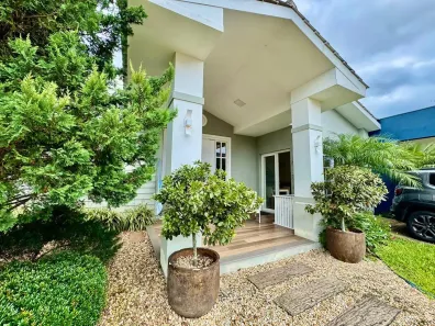 Casa de Condomínio com 3 Quartos à venda, 151m² no , Xangri-Lá