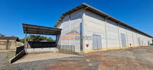 Galpão/Depósito/Armazém para alugar, 600m² no Ribeirão do Bugre, Luiz Alves