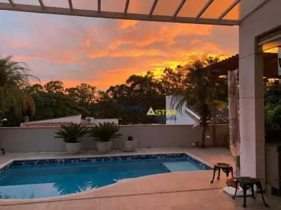 Casa de Condomínio com 4 Quartos à venda, 370m² no Alphaville, Santana de Parnaíba