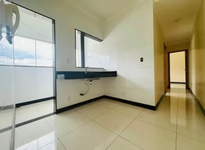 Apartamento com 2 Quartos à venda, 57m² no Santos Dumont, Governador Valadares