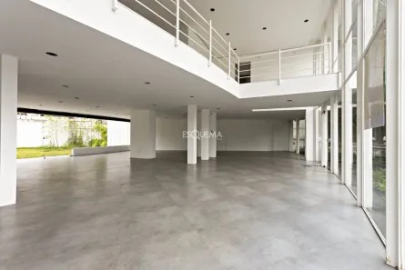 Imóvel Comercial à venda, 830m² no Jardim Europa, São Paulo