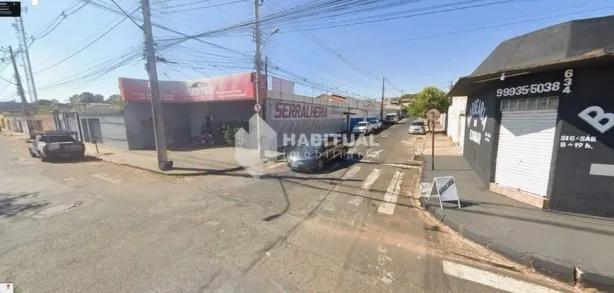 Ponto Comercial à venda, 329m² no Marta Helena, Uberlândia