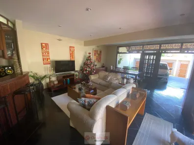 Casa com 3 Quartos à venda, 180m² no Centro, Mogi Mirim