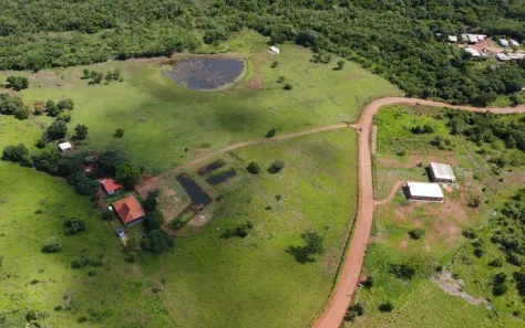 Fazenda/Sítio à venda, 96000m² no Centro, Terenos