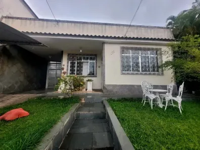 Casa com 3 Quartos à venda, 200m² no Jardim Sulacap, Rio de Janeiro