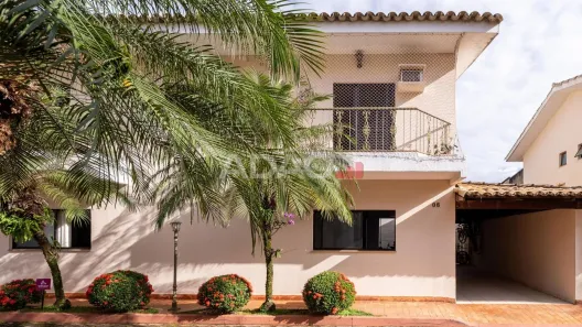 Casa de Condomínio com 3 Quartos à venda, 156m² no Jardim América, Goiânia