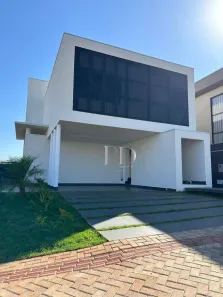 Casa de Condomínio com 3 Quartos à venda, 232m² no Gleba Simon Frazer, Londrina