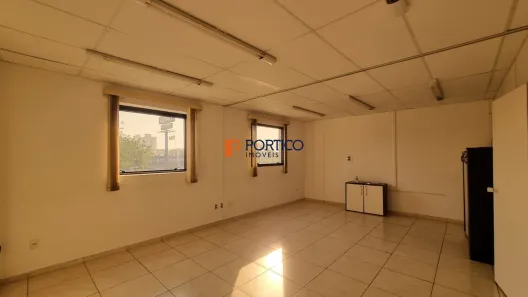 Sala Comercial com 3 Quartos para alugar, 83m² no Morumbi, Paulínia