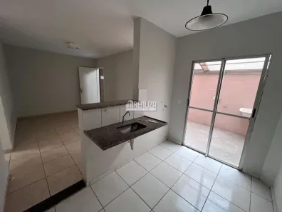 Apartamento com 2 Quartos para alugar, 10m² no Fabrício, Uberaba