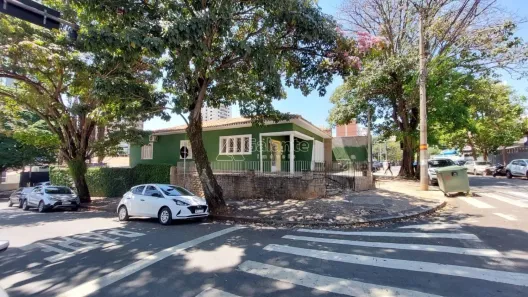 Imóvel Comercial com 3 Quartos à venda, 209m² no Cambuí, Campinas