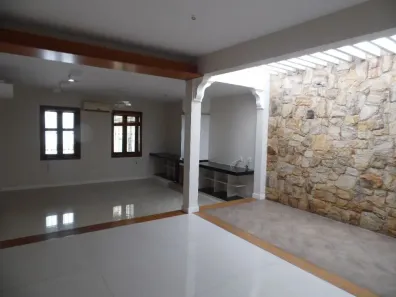 Casa com 3 Quartos à venda, 172m² no Vila Rezende, Piracicaba