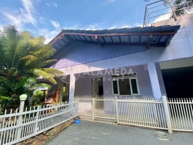 Fazenda/Sítio com 4 Quartos à venda, 326m² no Progresso, Blumenau