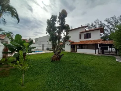 Casa com 4 Quartos à venda, 300m² no Camboinhas, Niterói