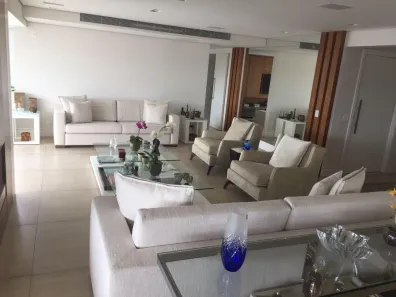 Apartamento com 3 Quartos à venda, 335m² no Vila Uberabinha, São Paulo
