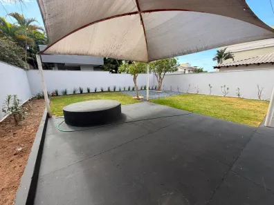 Casa de Condomínio com 4 Quartos para alugar, 190m² no Condomínio Belvedere, Cuiabá