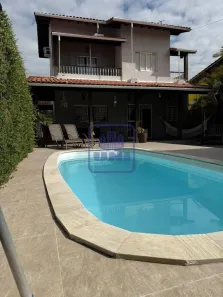 Sobrado com 2 Quartos à venda, 180m² no Cidade Jardim, Jacareí