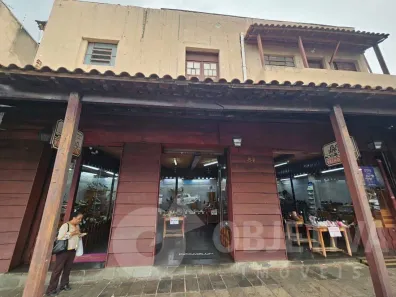 Ponto Comercial para alugar, 600m² no Centro, Uberlândia