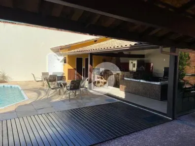 Casa de Condomínio com 2 Quartos à venda, 230m² no Serra Grande, Niterói
