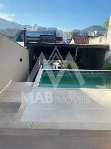 Casa de Condomínio com 3 Quartos à venda, 220m² no Gardênia Azul, Rio de Janeiro