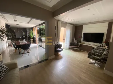 Casa de Condomínio com 4 Quartos à venda, 190m² no Chácaras Saudáveis e Encantadoras, Jundiaí