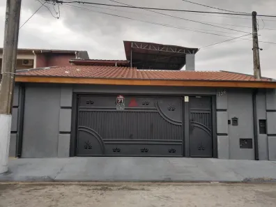 Casa com 3 Quartos à venda, 263m² no Residencial e Comercial Jardim Yassuda, Pindamonhangaba