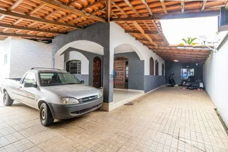 Casa com 3 Quartos à venda, 144m² no Jardim Riacho das Pedras, Contagem