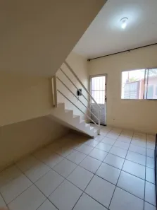 Casa de Condomínio com 2 Quartos à venda, 60m² no Jardim Santa Marina, Jacareí