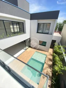 Sobrado com 3 Quartos à venda, 261m² no Jardins Capri, Senador Canedo