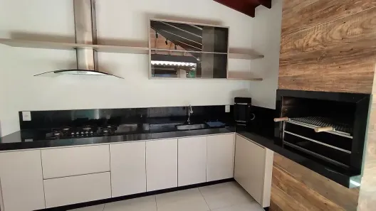 Casa de Condomínio com 3 Quartos à venda, 176m² no Residencial Itamaracá, Goiânia