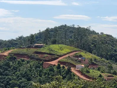 Lote/Terreno à venda, 600m² no Centro, Igaratá