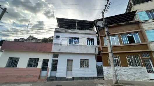 Apartamento com 3 Quartos para alugar, 103m² no São Bernardo, Juiz de Fora