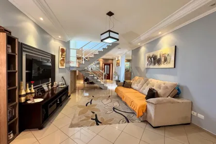 Casa com 3 Quartos à venda, 198m² no Vila Galvão, Guarulhos