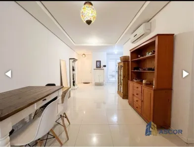 Apartamento com 2 Quartos à venda, 81m² no Centro, Florianópolis