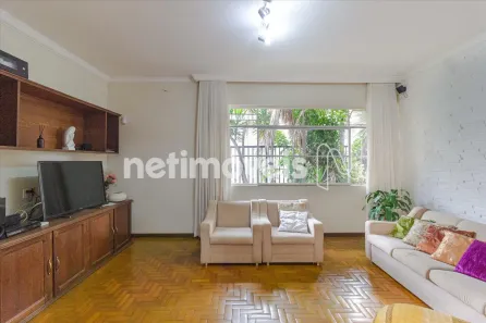 Casa com 4 Quartos à venda, 231m² no Nova Floresta, Belo Horizonte