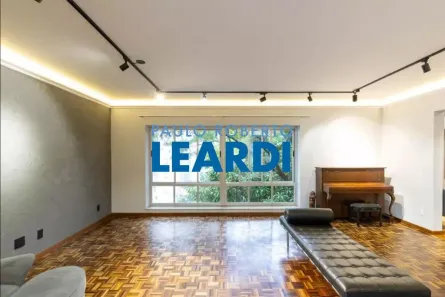 Apartamento com 3 Quartos à venda, 242m² no Higienópolis, São Paulo