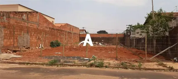 Lote/Terreno à venda, 360m² no Segismundo Pereira, Uberlândia